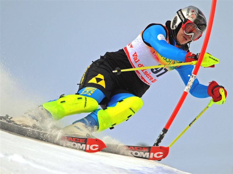 لیگ بین المللی اسکی آلپاین؛ رسم پهلوانی در اسکی