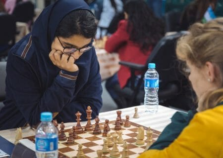 حضور تیم ملی شطرنج در المپیاد جهانی با 5 دختر شطرنج باز