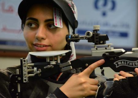 فاطمه کرم زاده در بوشهر، پلیس افتخاری شد