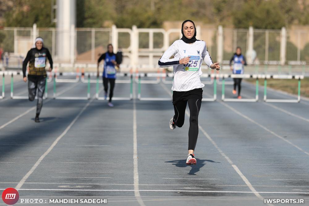محمودی: یک روز مانع و تخته استارت هم برای تمرین نداشتم!
