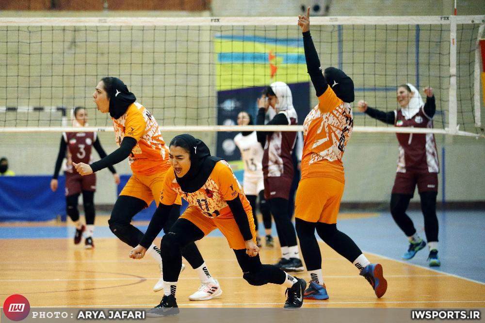 جوانان زرتشتی یزد ۱ مس رفسنجان ۳ | لبخند دوباره مس به پیروزی