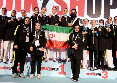دختران تکواندوکار کن در ترکیه ۱۰ مدال کسب کردند