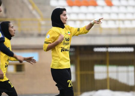 پارگی رباط صلیبی زانوی هاجر دباغی