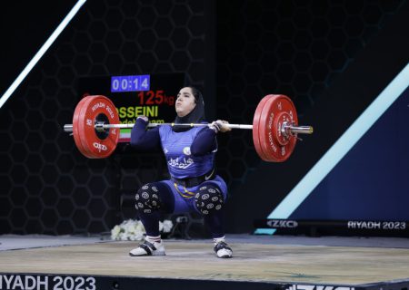 عملکرد الهام حسینی در وزنه‌برداری قهرمانی جهان